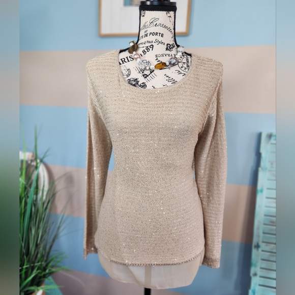 Milano Tops - 24. MILANO Long Sleeve Shimmer Top